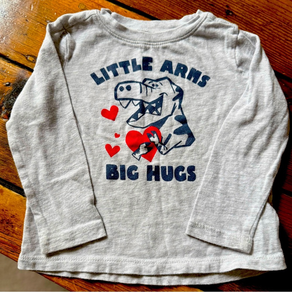 Old Navy Gray Dinosaur Print Kids Long Sleeve Shirt Size 12-18 months